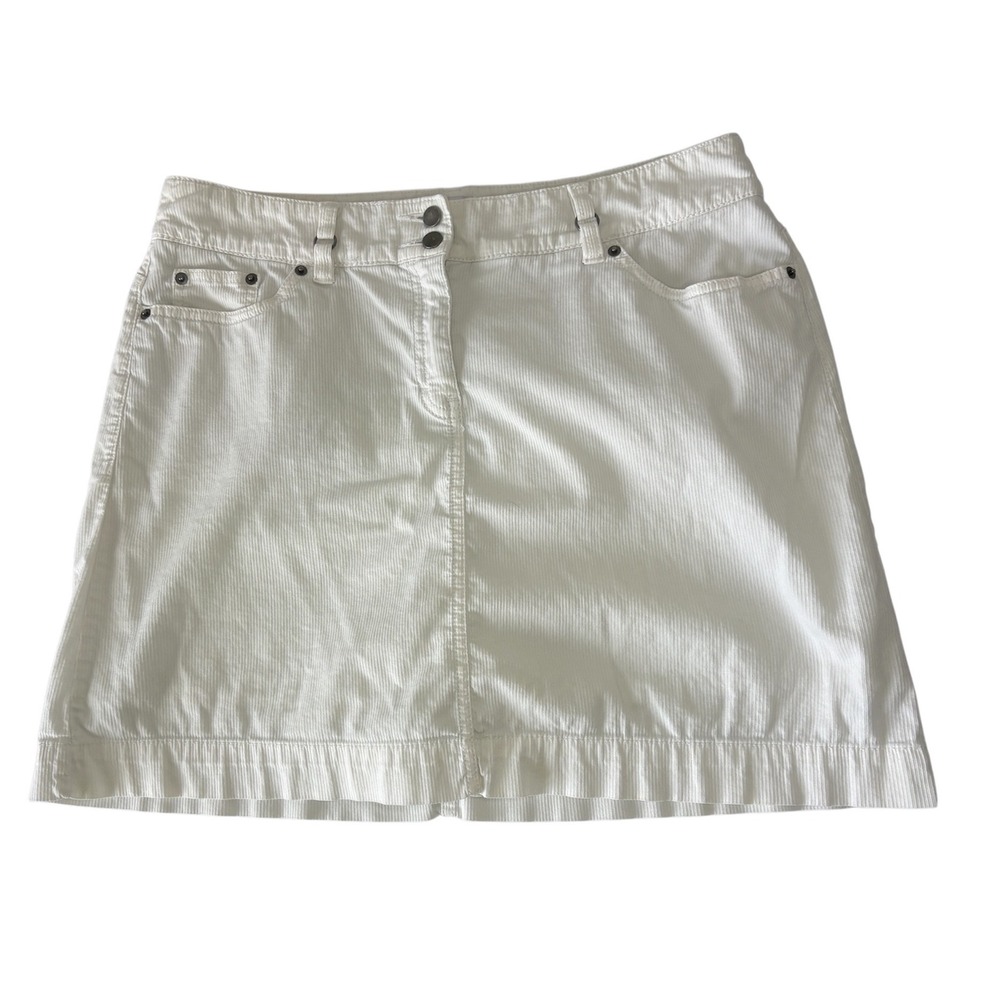 CLEARANCE-croft & barrow White Mini Skort with Front Button and zipper